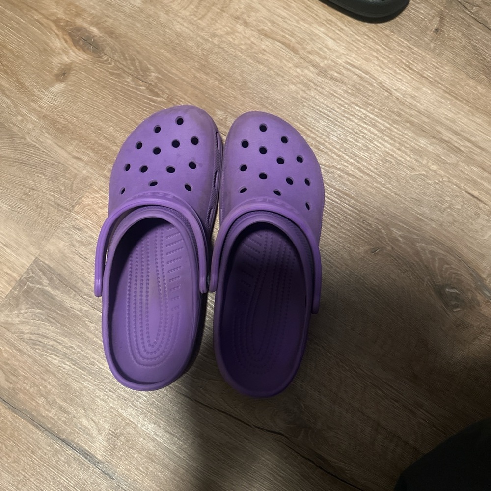 Crocs